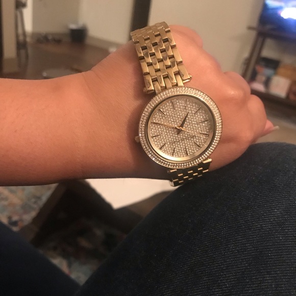 Michael Kors Watch - Picture 6 of 7